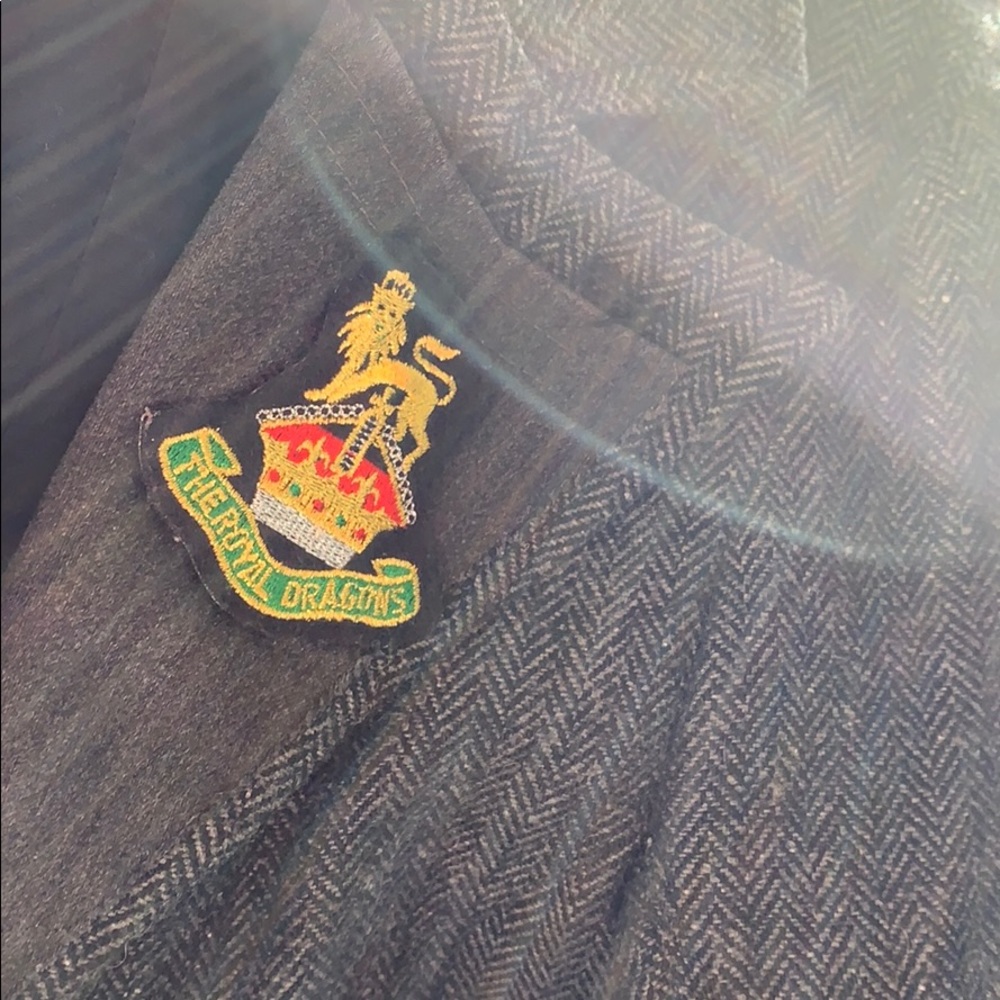Blazer - Picture 2 of 7
